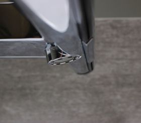 Osoušeč rukou Jet Dryer  AIRTAP  lesklý chrom automatická vodovodní baterie