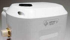 Osoušeč rukou Jet Dryer  AIRTAP  lesklý chrom automatická vodovodní baterie