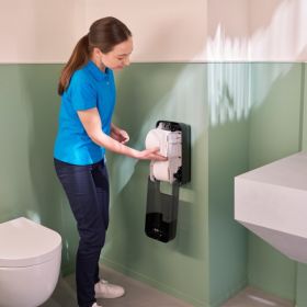 TORK 558042 – Tork OptiServe® zásobník na 2 role bezdutinkového toaletního papíru T7, černý