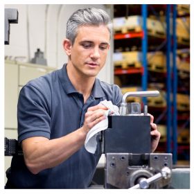 TORK 530172 – Heavy Duty skládaná čisticí utěrka netkaná W7, 1 x 180 ks