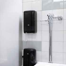 TORK 557508 – Tork Mid–size Twin zásobník na toaletní papír T6, černý