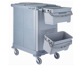 Úklidový servisní vozík MERIDA, šedý, 2x22 l box s víkem, 3x7 l vědra, úchyt na odpadkový pytel 120